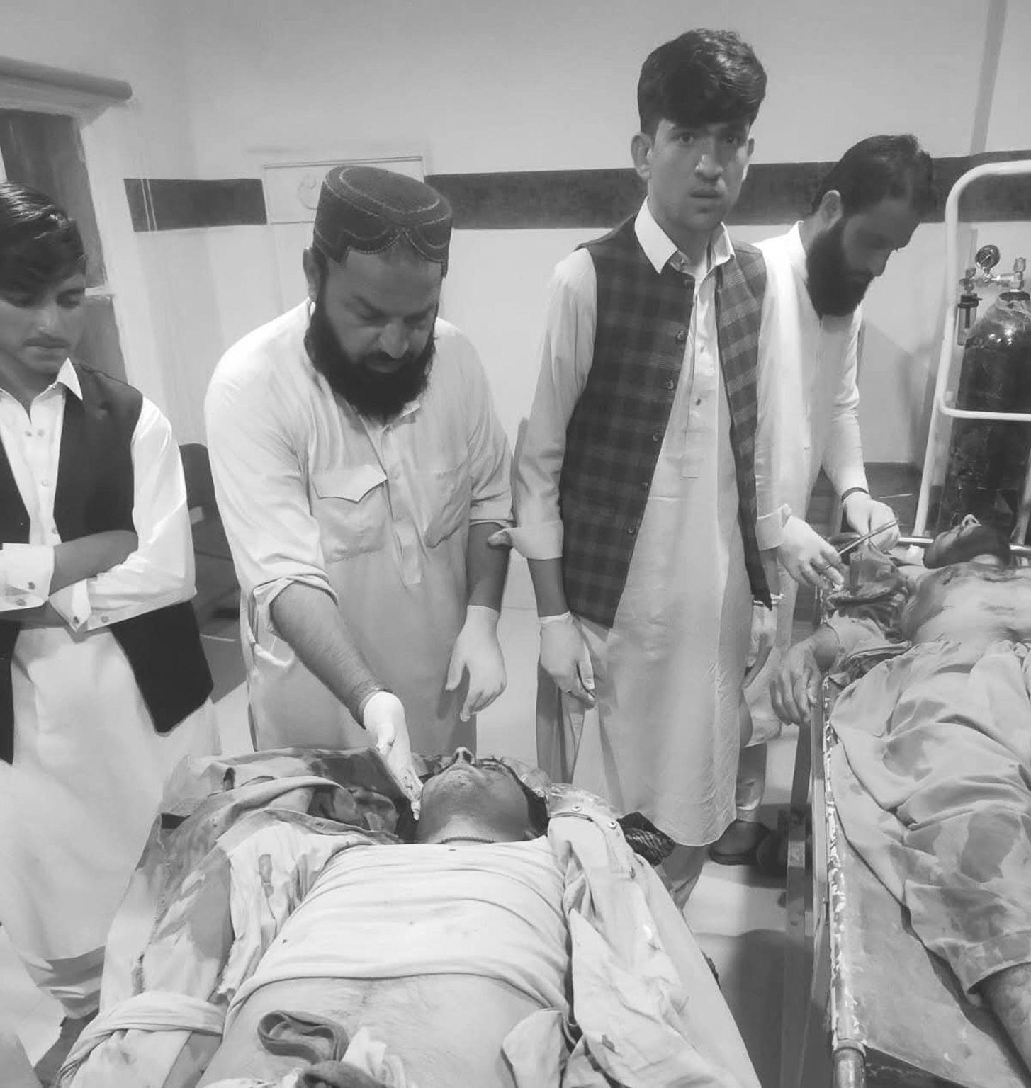 قلعہ عبداللہ میں فائرنگ سے 2 مزدور جاں بحق، لورالائی میں 2 ملزمان گرفتار، 2 مشین گن برآمد