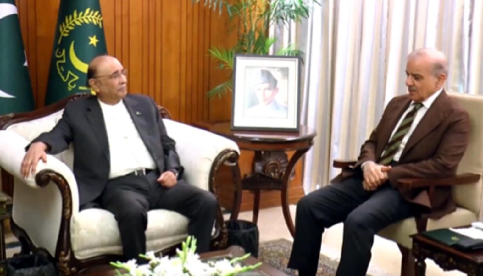وزیراعظم شہباز شریف کی صدر آصف زرداری سے ملاقات، مذاکرات کے مختلف مراحل اور پیشرفت پرتفصیلی بریفنگ دی