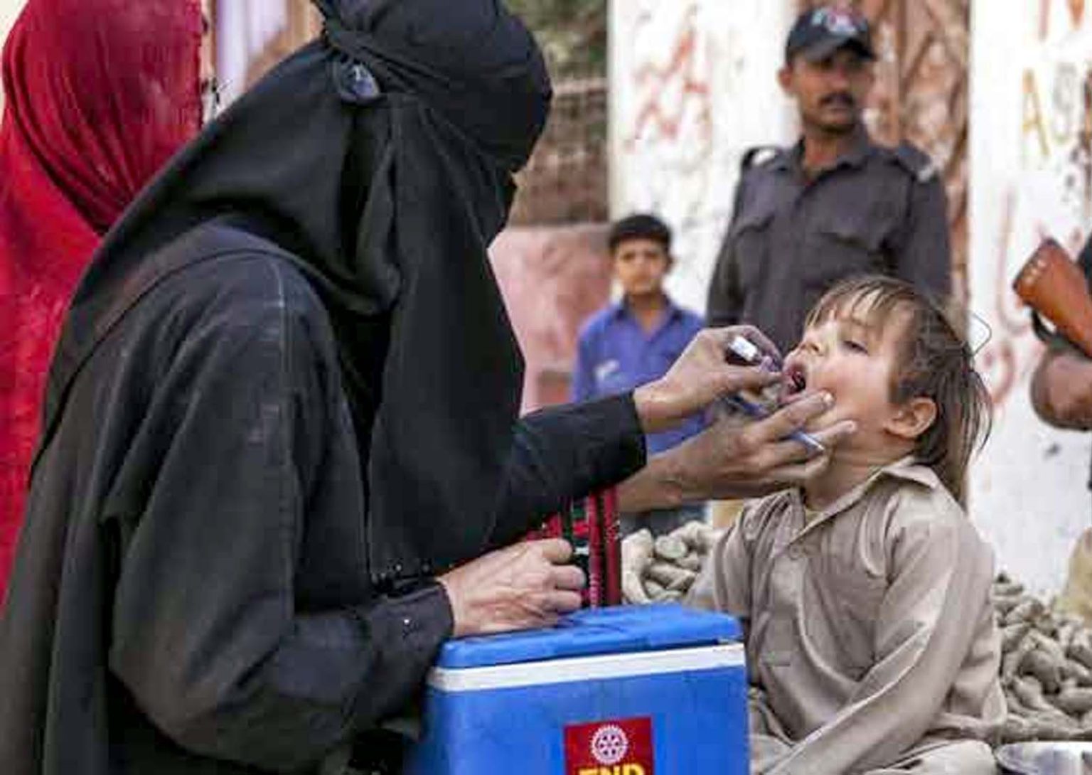 ڈیرہ مراد جمالی سے خاتون پولیو ورکر کو اغوا کرلیا گیا، لواحقین کی مدعیت میں مقدمہ درج