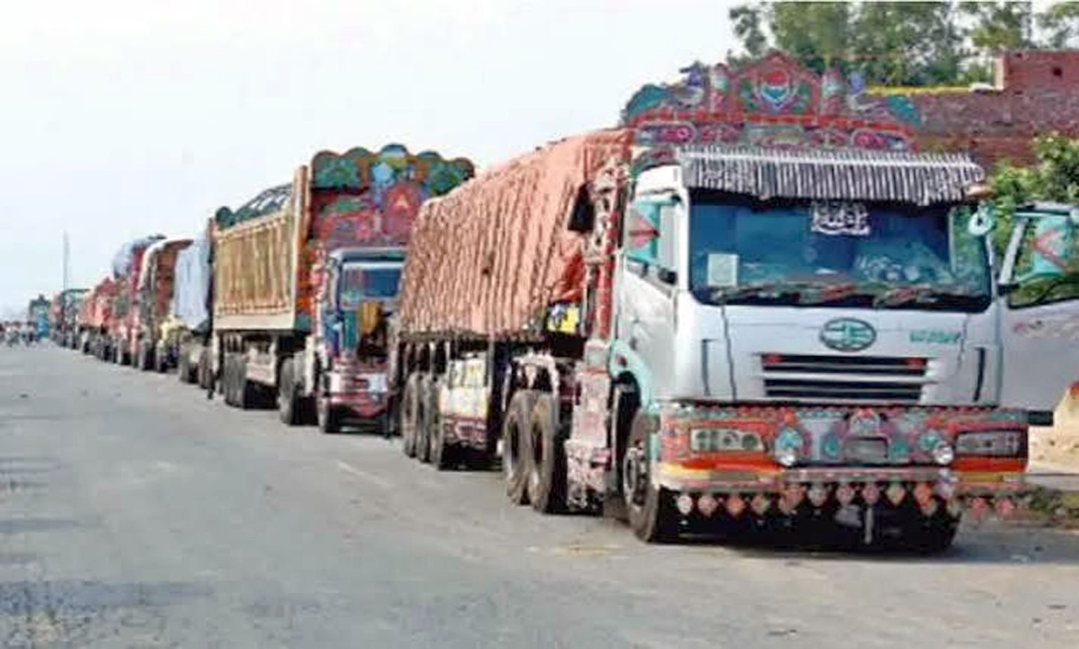 بلوچستان بھر میں آج شٹر ڈاﺅن، پہیہ جام ہوگا، دکاندار اپنا کاروبار بند، ٹرانسپورٹرز شاہراہوں پر گاڑی نہ نکالیں، انجمن تاجران