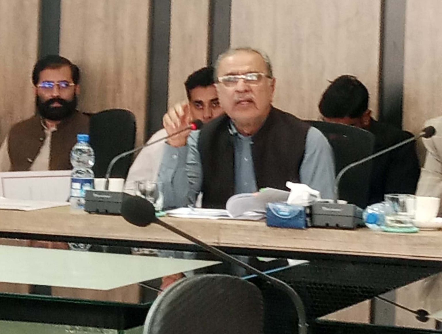 بلوچستان اور سندھ کے اخبارات کے معاشی قتل پر ان کا بزنس بڑھایا جائے، سینیٹر جان محمد بلیدی