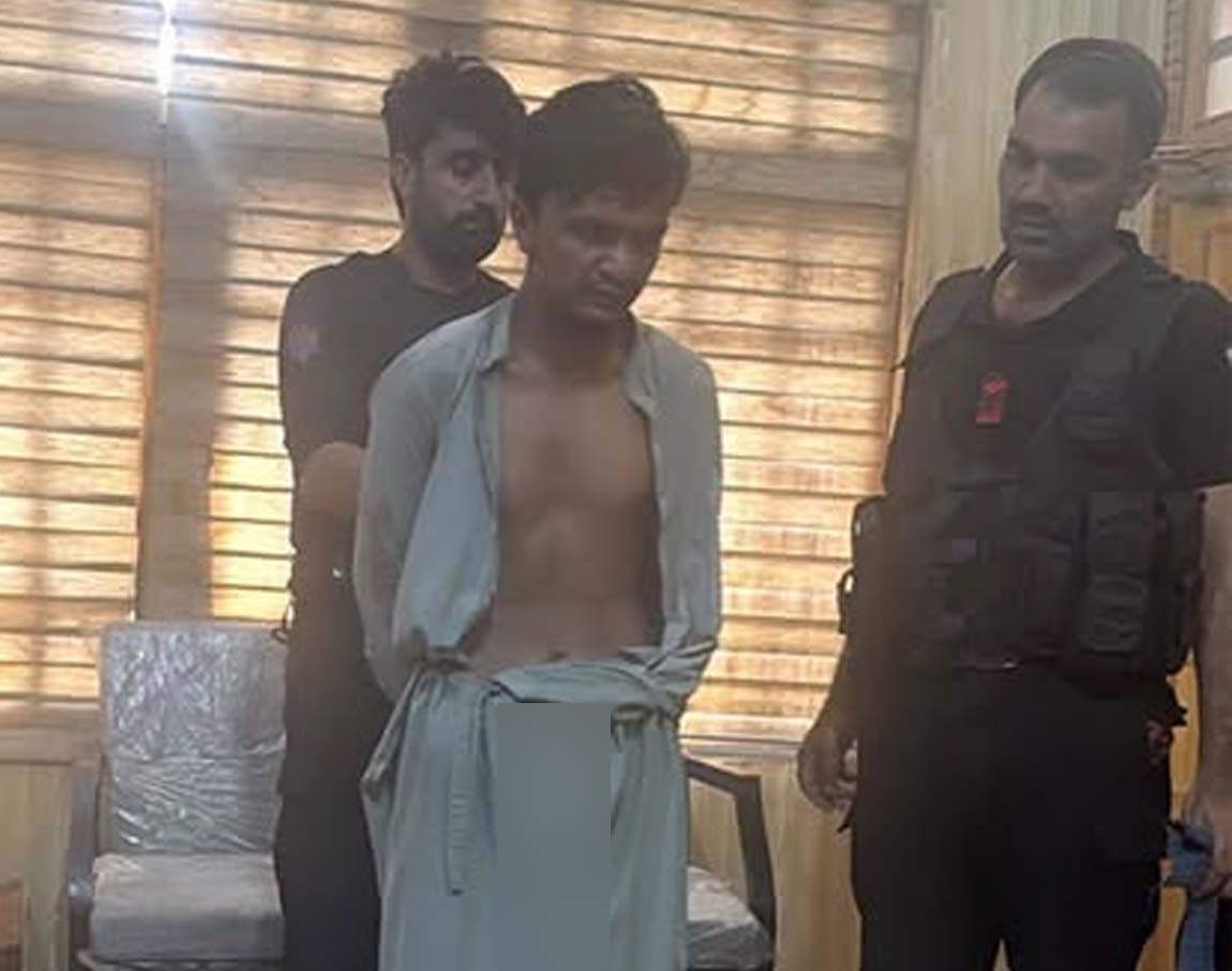 پشاور بچیوں کو قبر سے نکال کر زیادتی کرنیوالا ملزم گرفتار