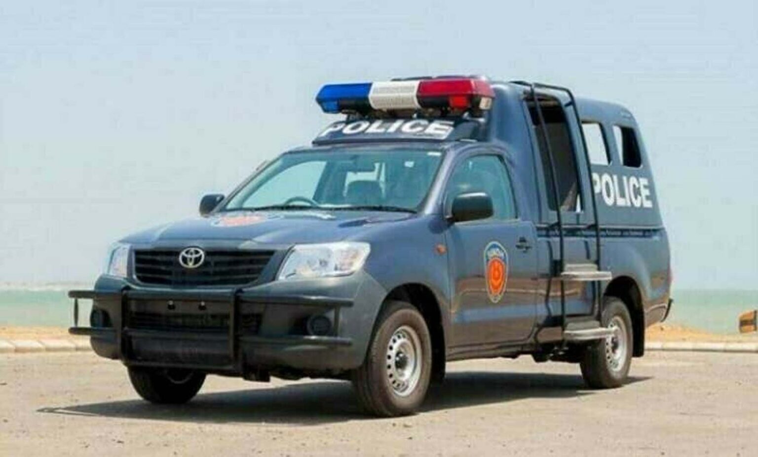 لاڑکانہ میں فائرنگ سے باپ اور 3 بیٹوں سمیت 5 افراد جاں بحق ہوگئے